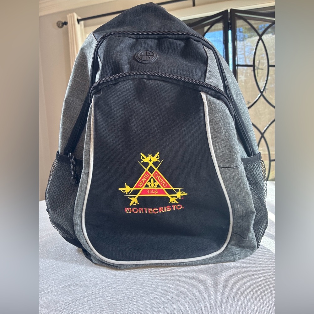 Montecristo Cigars Leeds Black & Gray Backpack Used Twice Gym Commute Travel